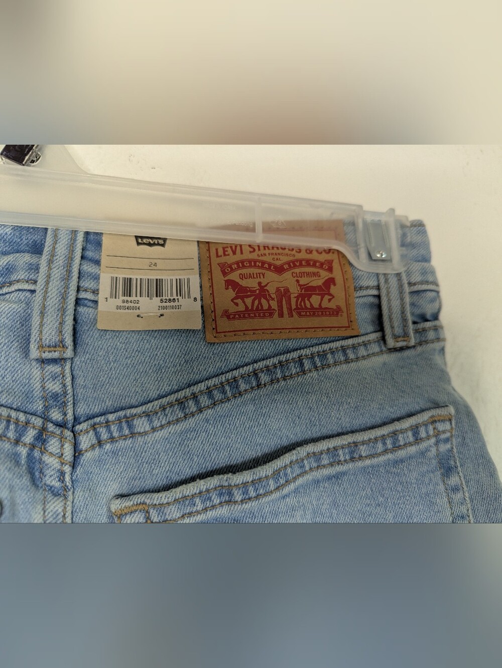 NWT Levi's Women's A-Line Denim Shorts Size 24 - Picture 5 of 6